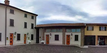 Relais Corte Pontigliardo *