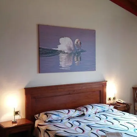 Relais Corte Pontigliardo * Cola (Verona)