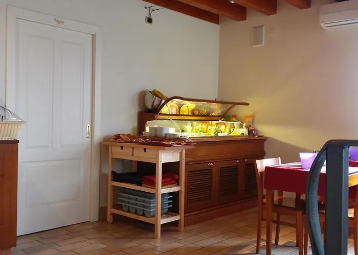 Relais Corte Pontigliardo Hotel *