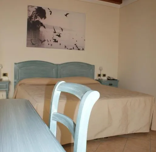 Relais Corte Pontigliardo Hotel *