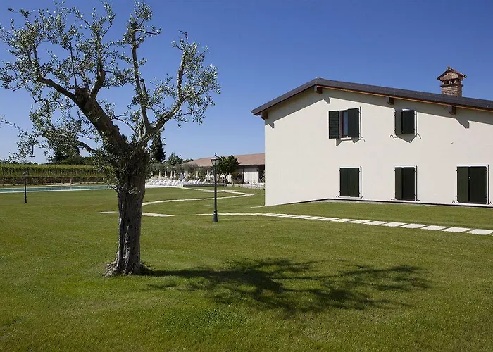 Relais Corte Pontigliardo Hotel